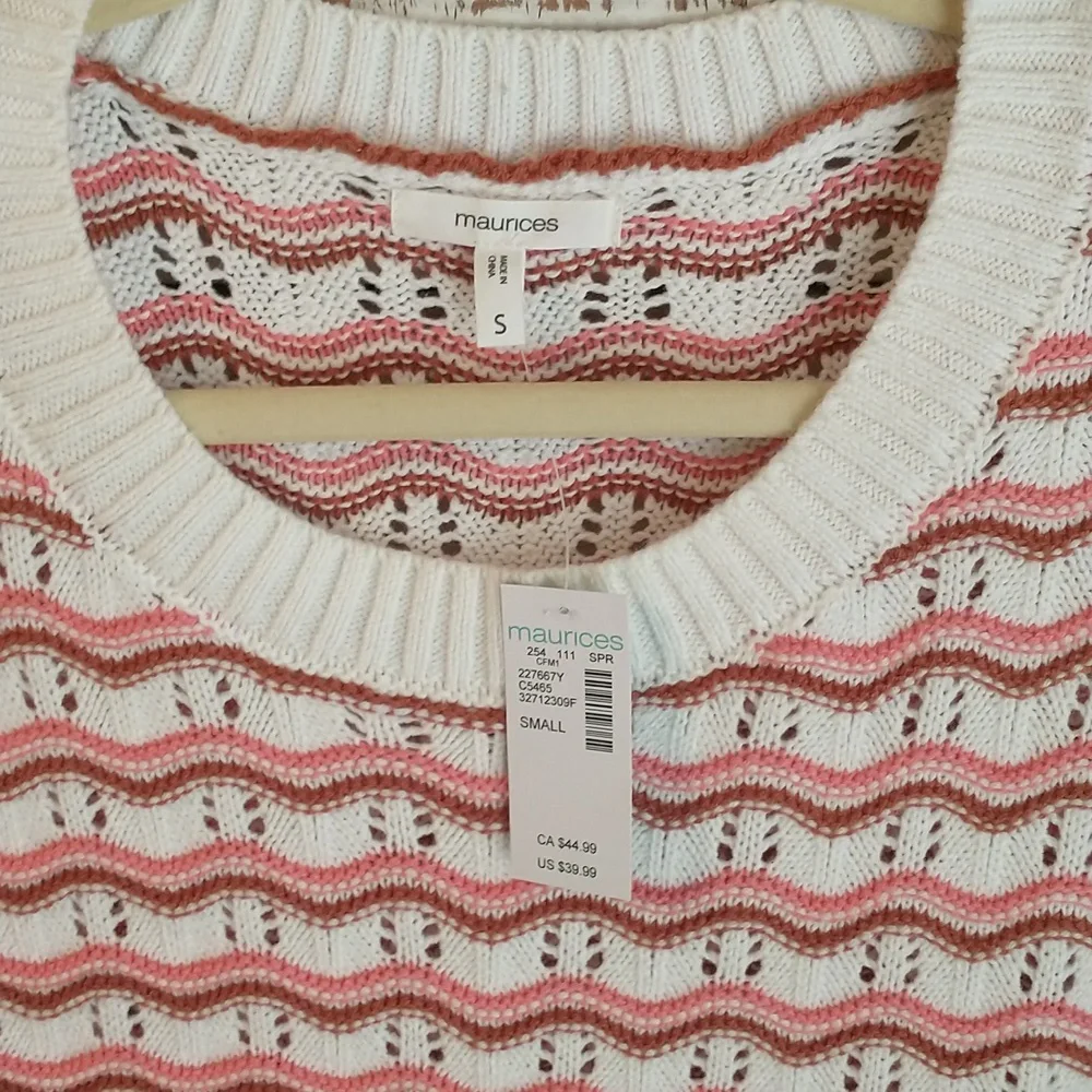 NWT Maurices Pink and Cream Women's Sweater, Size S, Hi-Lo Tunic - Picture 2 of 9